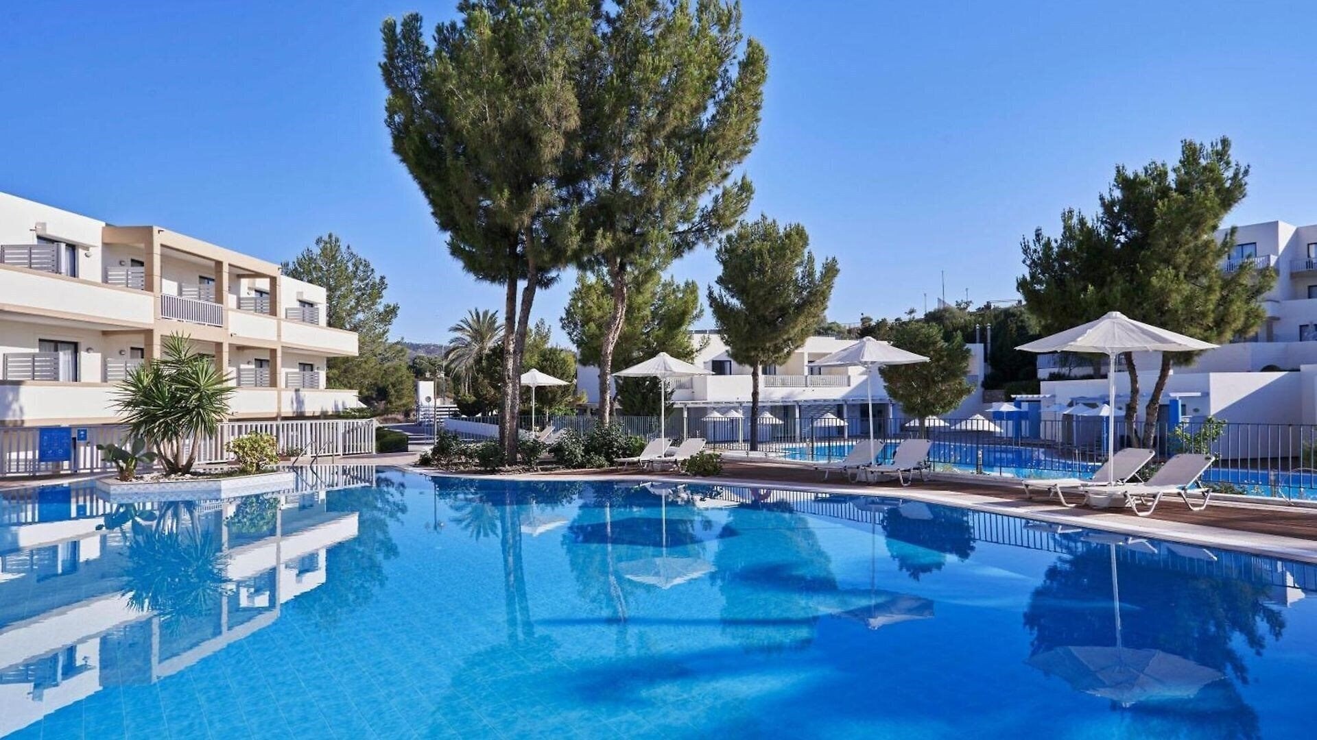 Отель Labranda Kiotari Miraluna Resort 4*