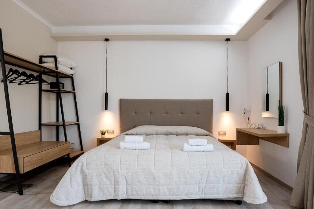 Панорама Terinikos 3*