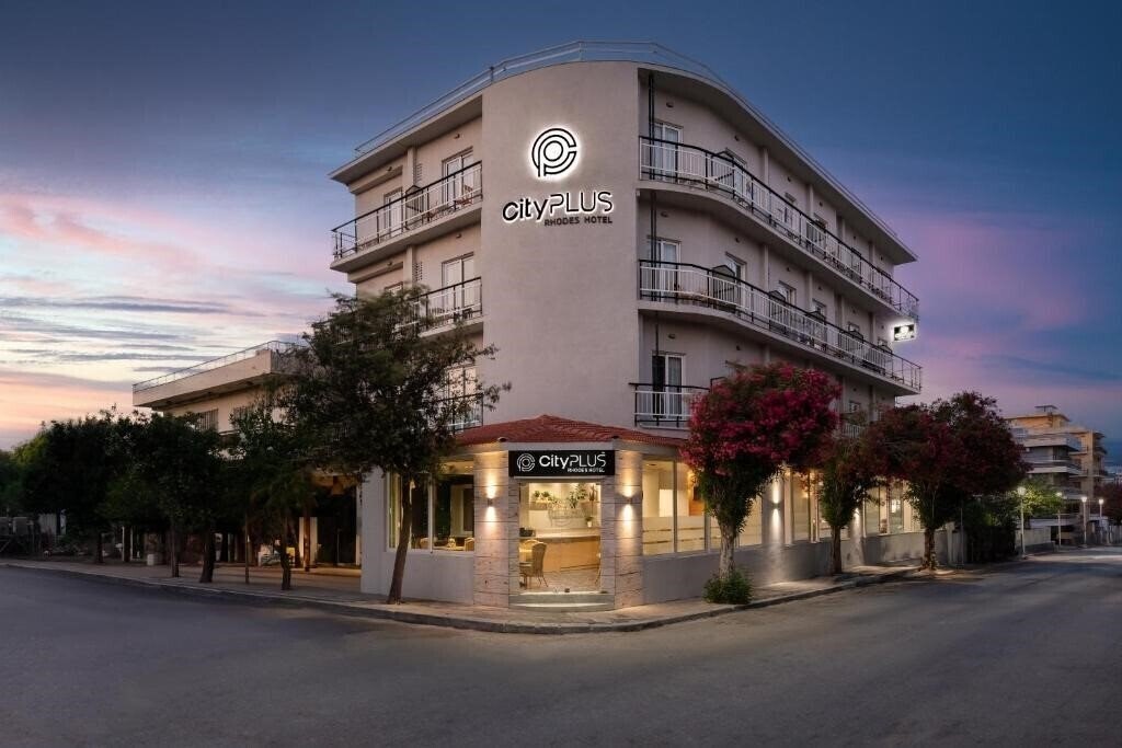 Готель City Plus Hotel (ex. Costa Park City Hotel) 2*