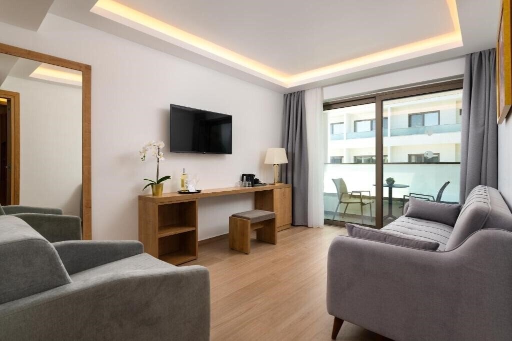 Картинка Acandia Hotel 4*