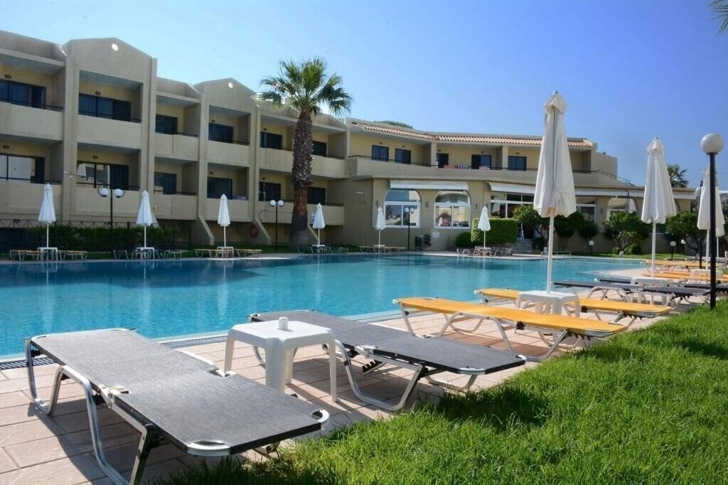 Зображення Summerland & Bungalows 3*