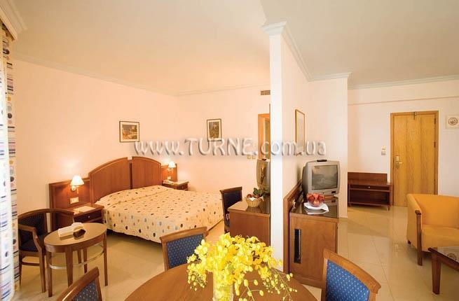 Апартаменти Blue Horizon Palm Beach 4*