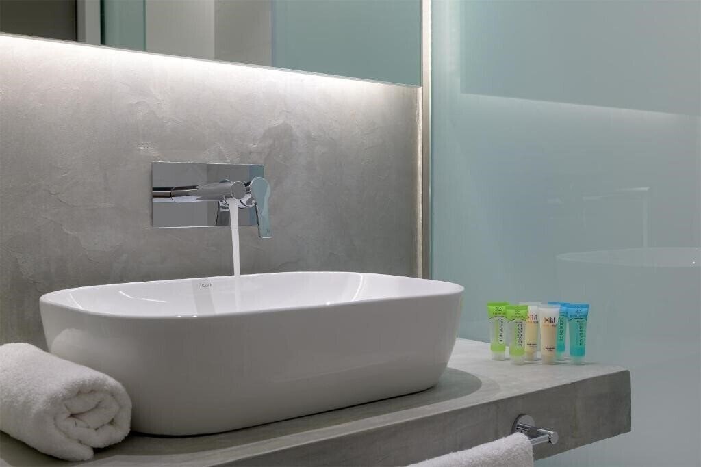 Апартаменты Avra Beach Resort 4*