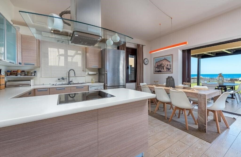 Апартаменти Great Sand Villa 4*