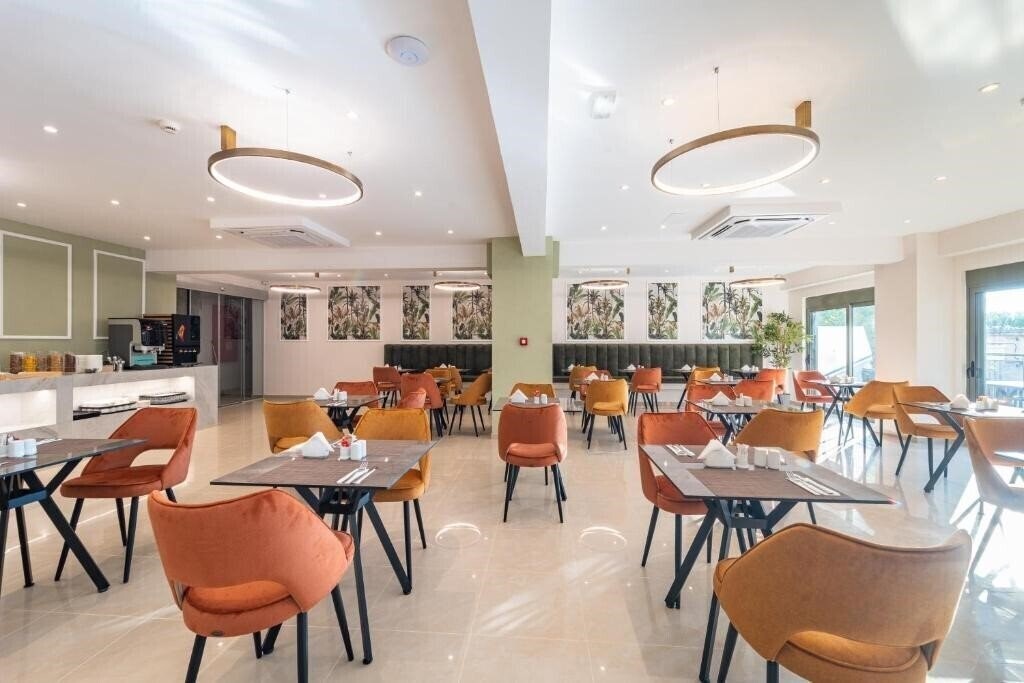 Панорама Philia Center Suites 4*