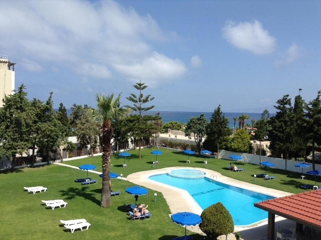 Вид Matoula Beach 3*