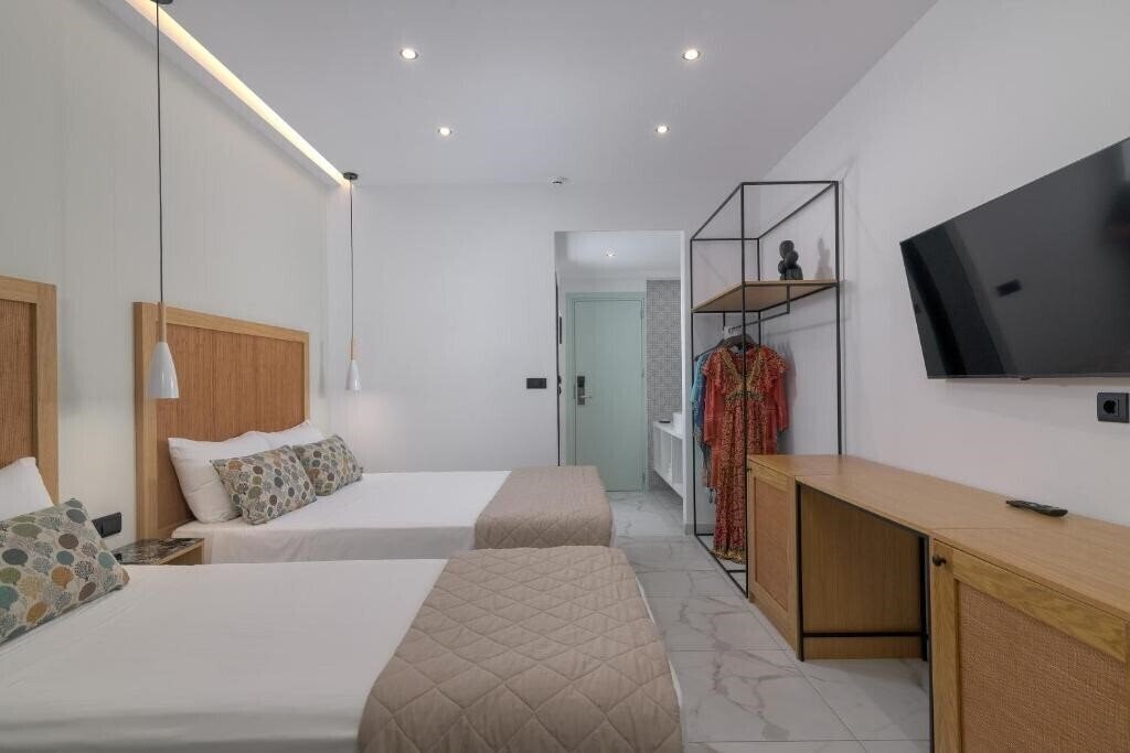 Изображение Nirvana Beach 3*