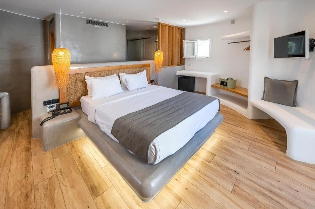 Апартаменты Smy Mediterranean White Santorini 5*