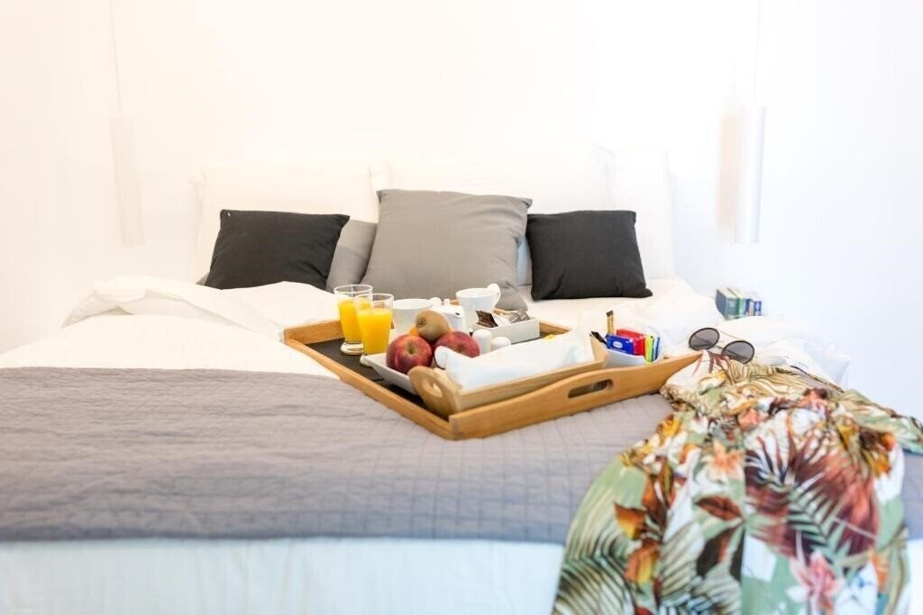 Панорама Dreaming View Suites Hotel 3*