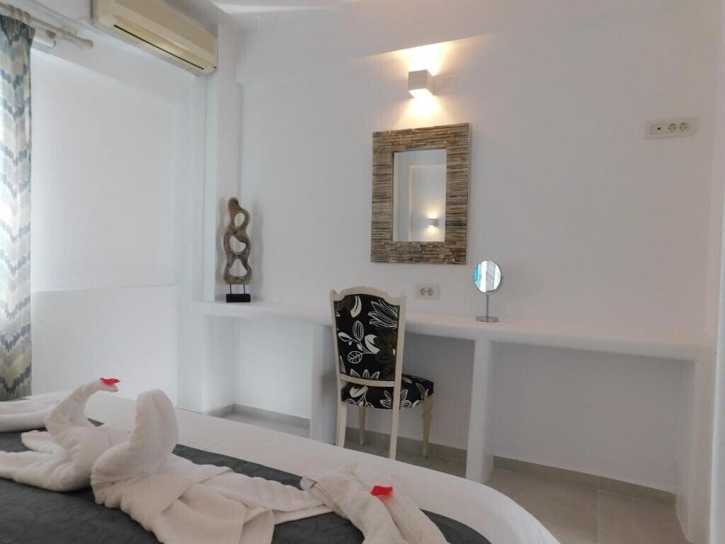 Картинка Nikolas ( Santorini) 2*