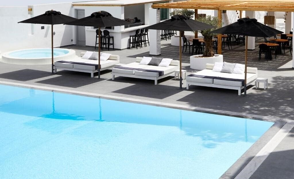 Отель Kallisti Thera 4*