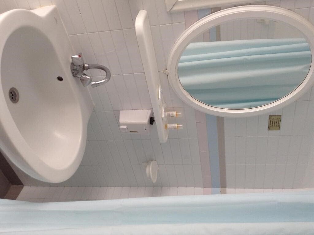 Апартаменти King Thiras 2*