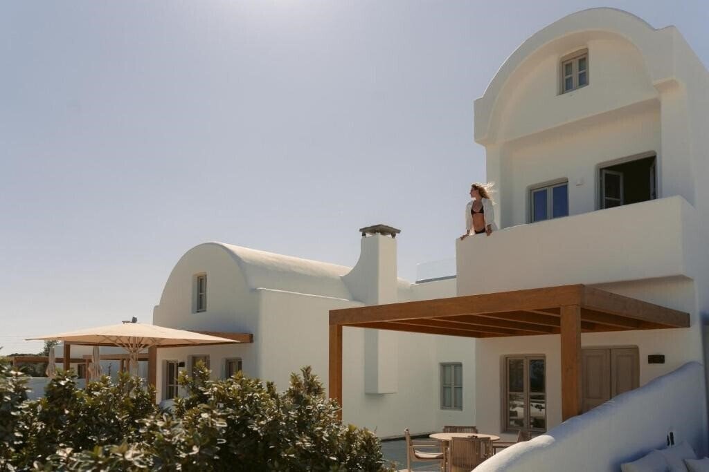 Апартаменты Black Rose Suites 5*