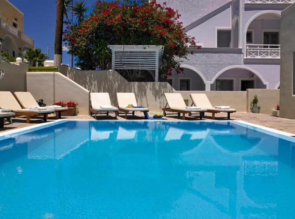 Вид Studios Marios 3*