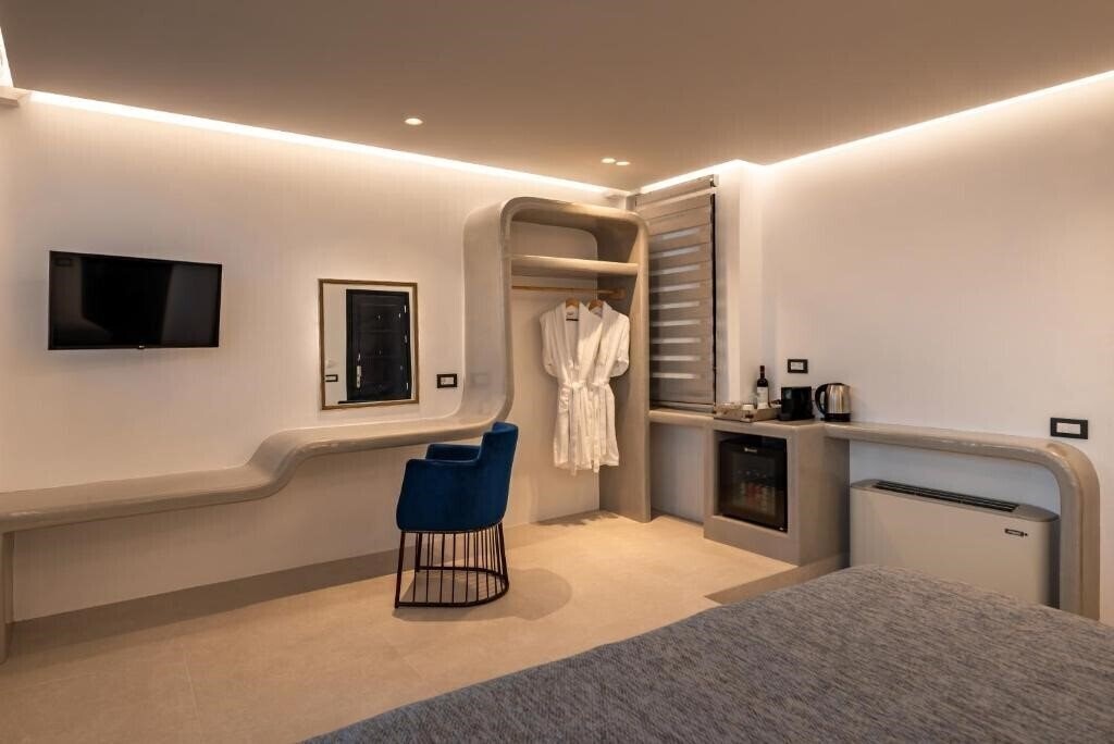 Фотографія Day Dream Luxury Suites 5*