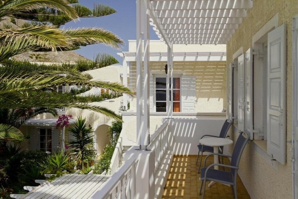 Панорама Dolphins Apartments 3*