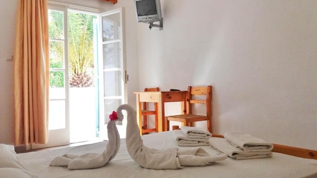 Фотография Kymata Hotel Kamari 2*