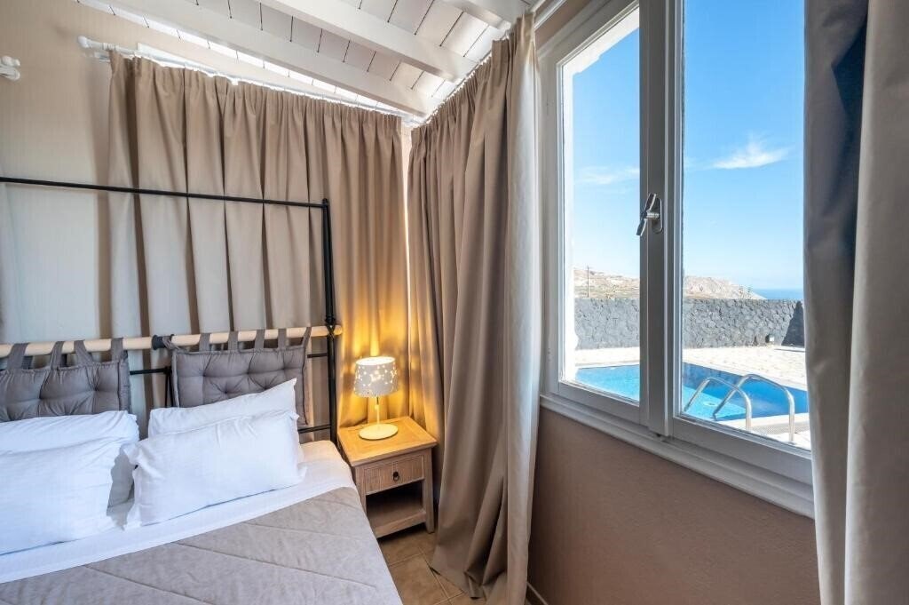 Зображення Smy Santorini Suites & Villas 4*