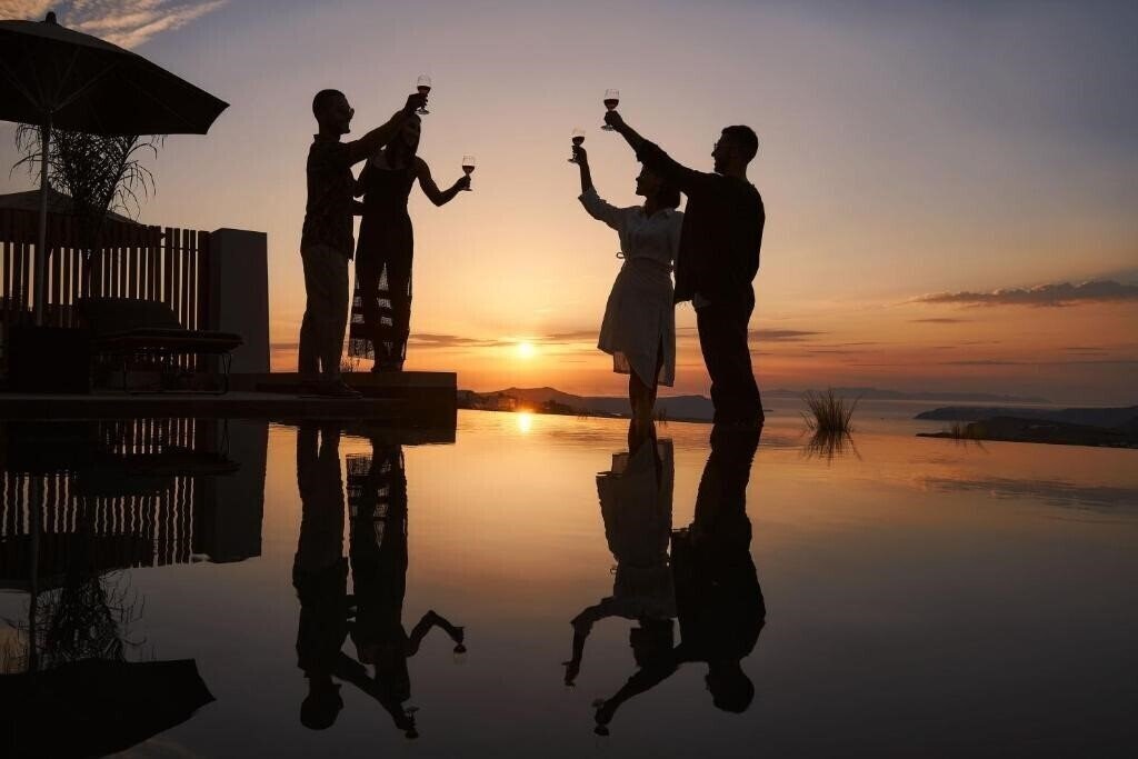 Апартаменти Apikia Santorini 5*