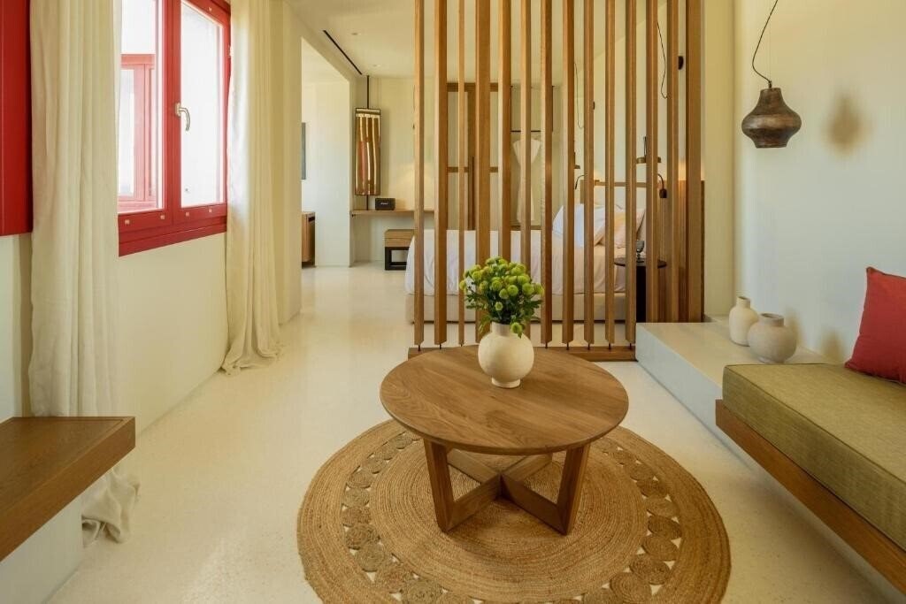 Вид Potnia Theron Suites 5*