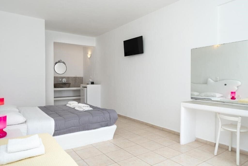 Зображення Iliada / Odysseas 3*