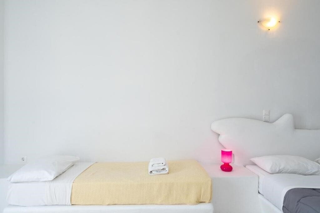 Територія Iliada / Odysseas 3*