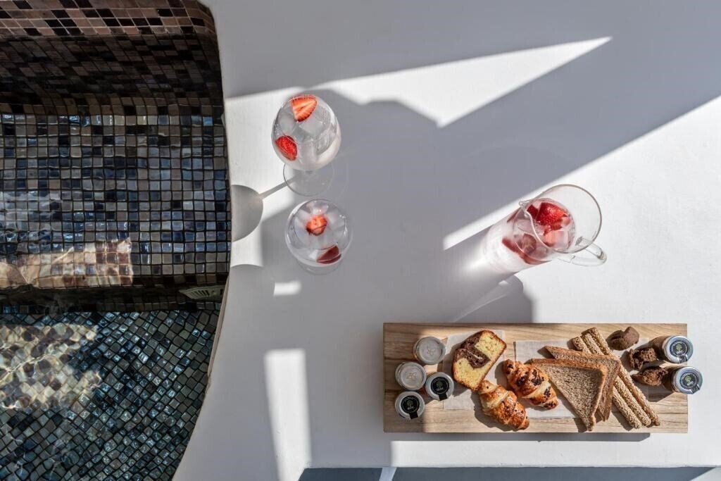 Вид Kasimatis By La Perla 4*