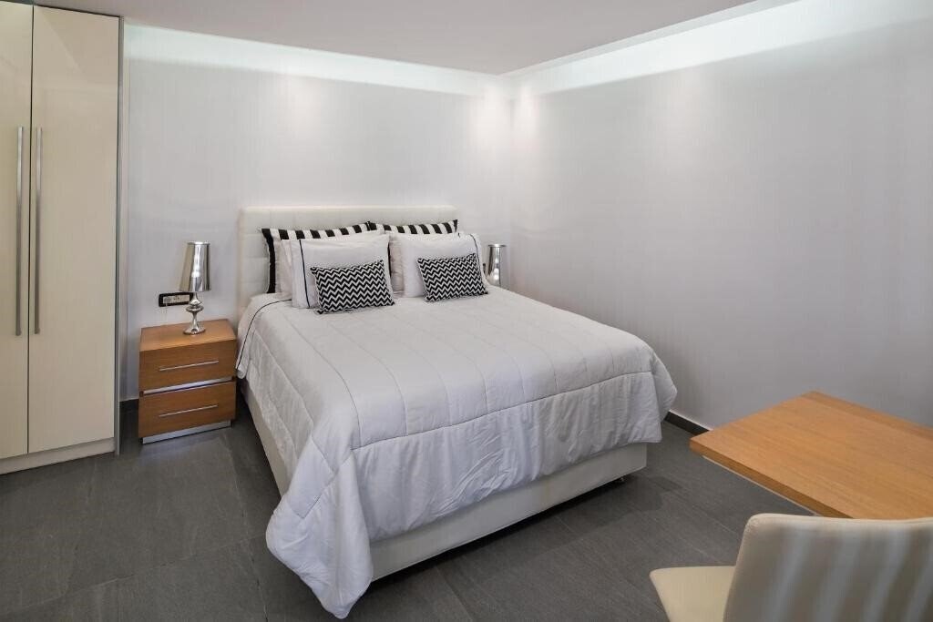 Апартаменты Elea Resort (Adults Only) 4*