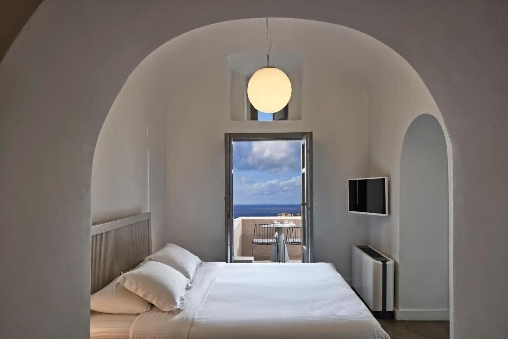 Фото Old Castle Oia (Adults Only) 4*
