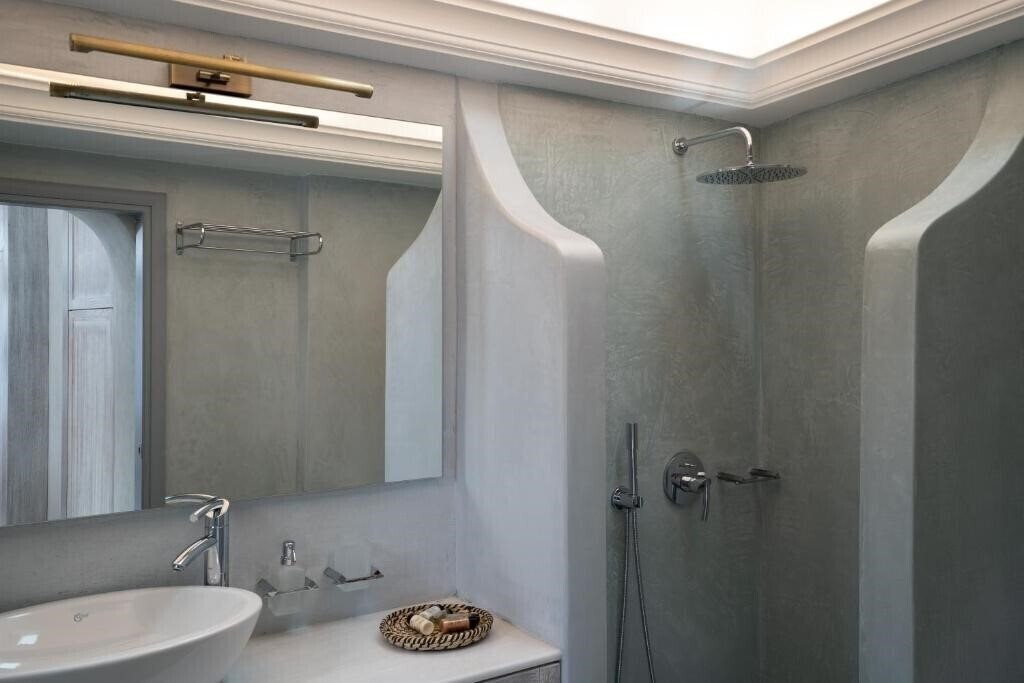 Фото The Bubble Suite 4*