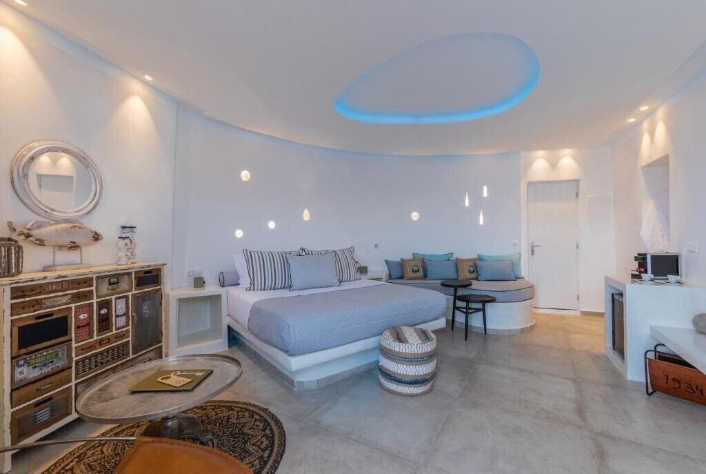 Апартаменты Secret Legend Suites 5*