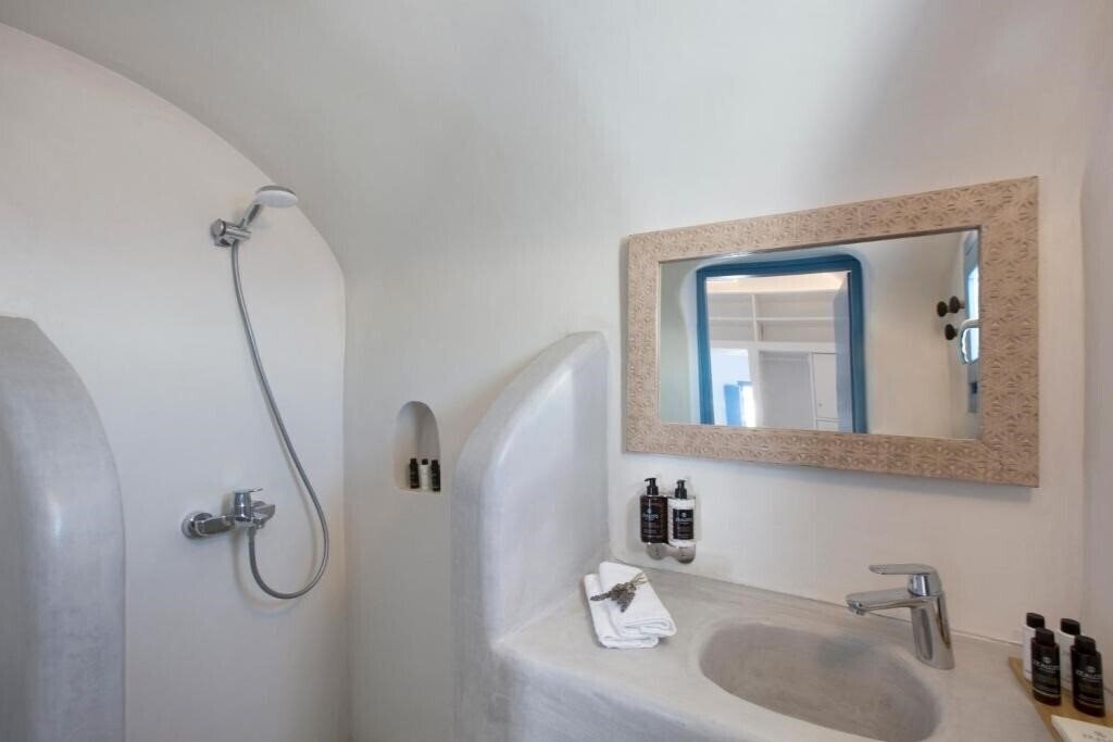 Фотографія Akrotiri Cove Santorini 5*