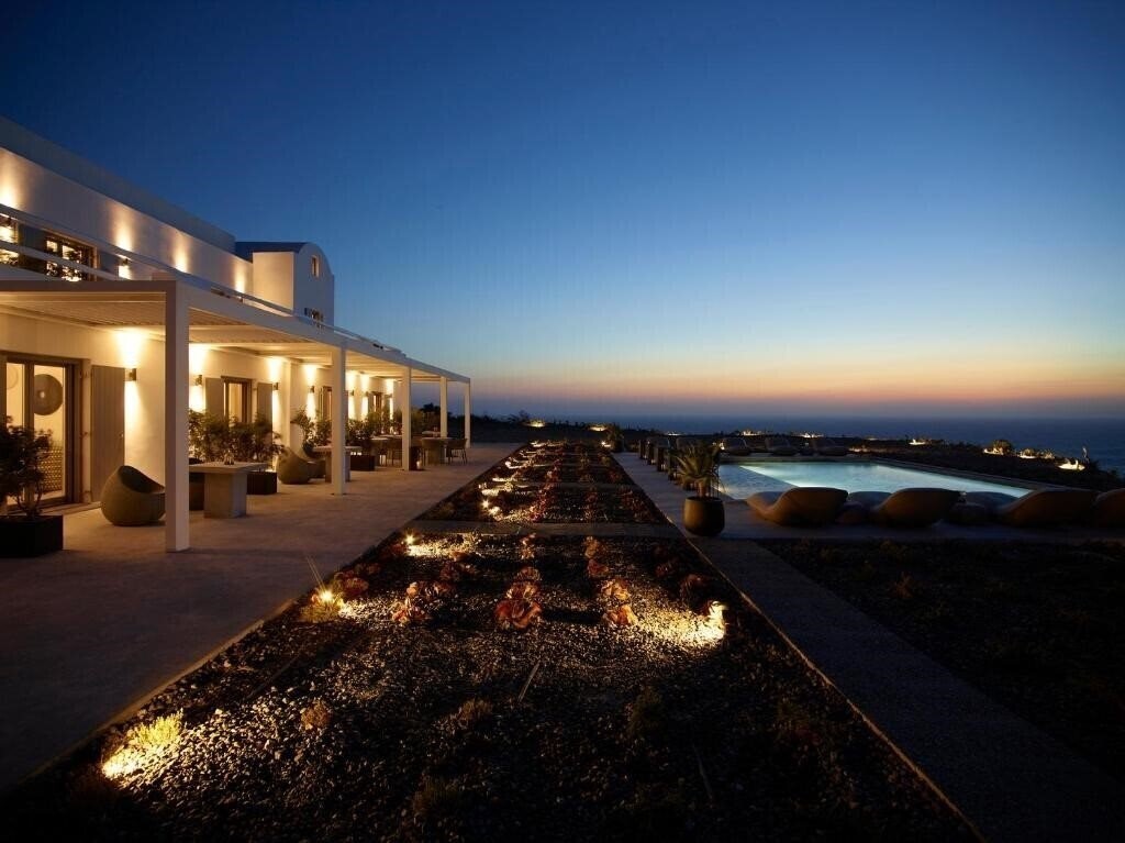 Апартаменты Absolute Paradise Santorini 4*