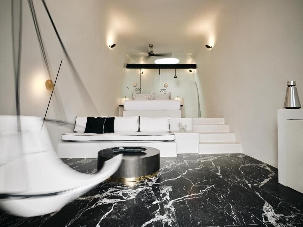 Картинка Abyss 4*