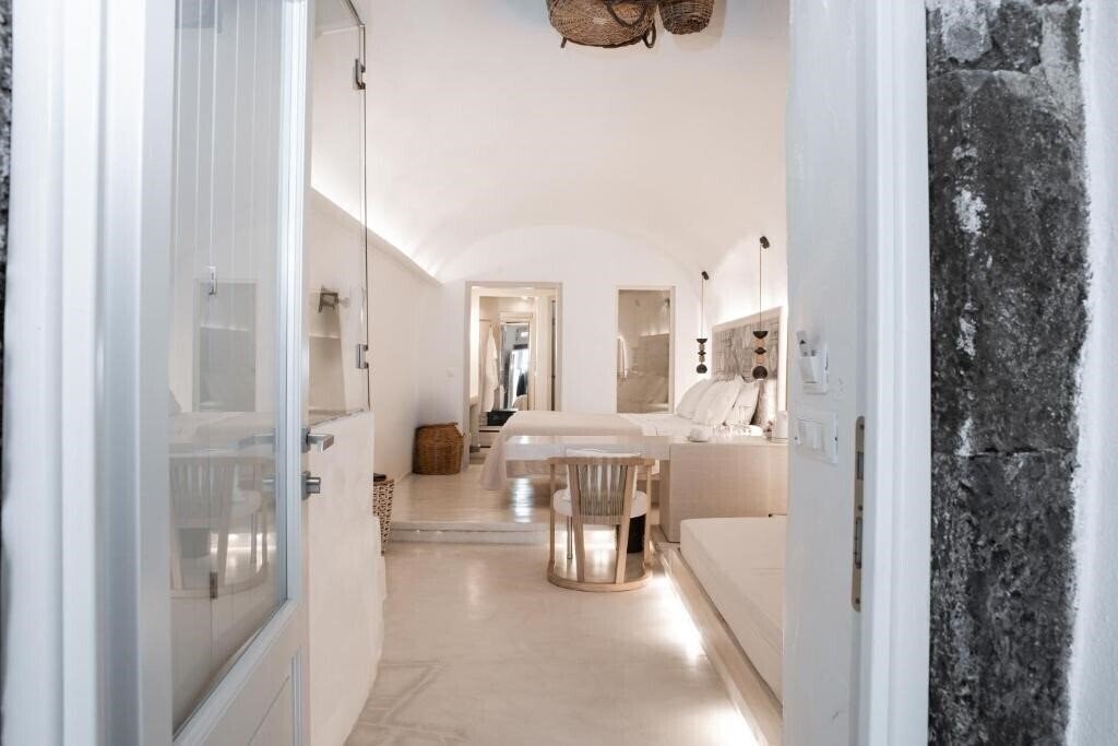 Картинка Aperto Suites (Adults Only) 4*