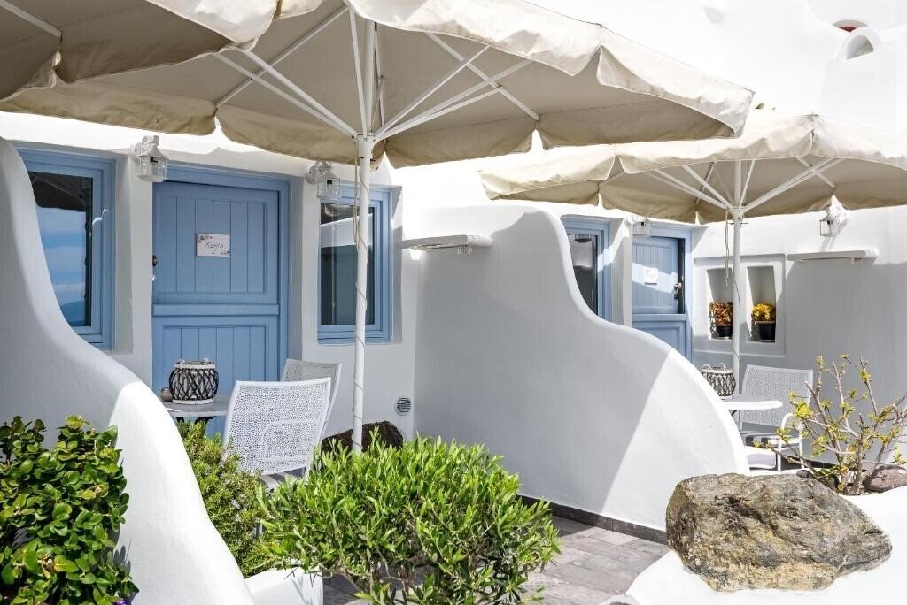 Апартаменты Aris Caves 4*