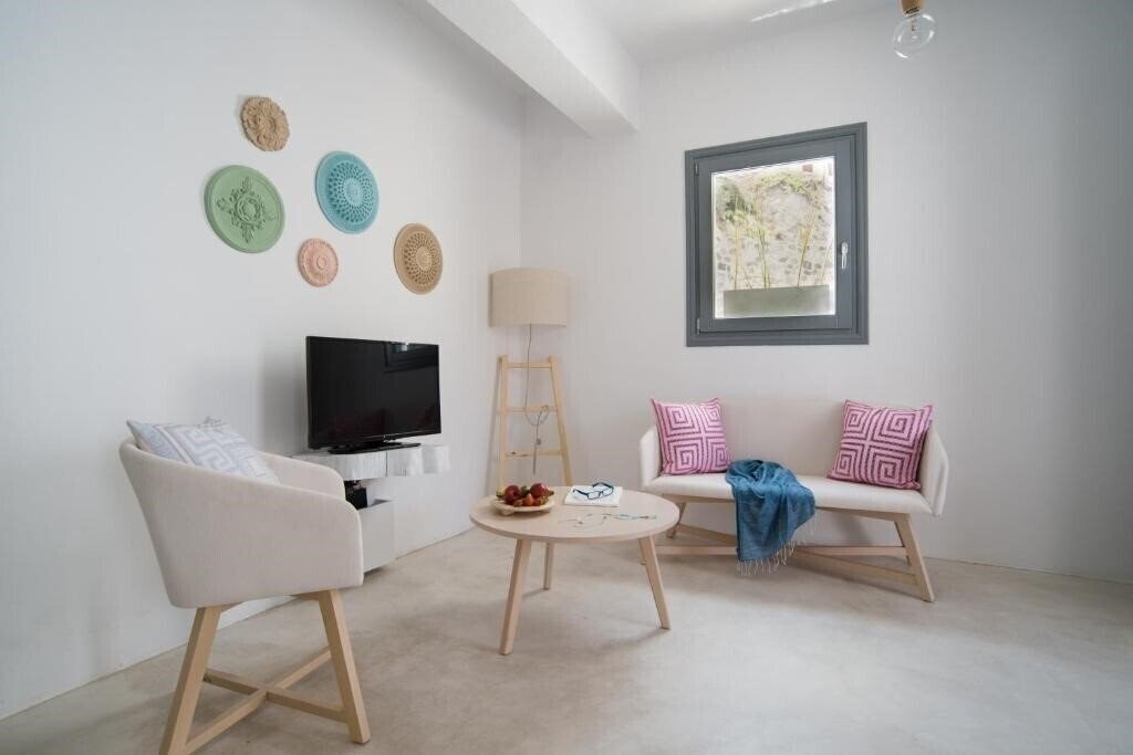 Апартаменти Lagadi Suites 4*