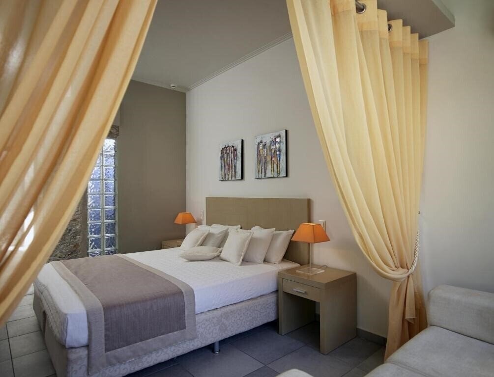 Фотографія Afroditi Venus Beach Hotel & SPA 4*