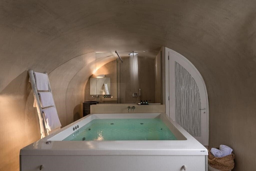 Зображення Mythical Blue Luxury Suites (Adults Only) 4*