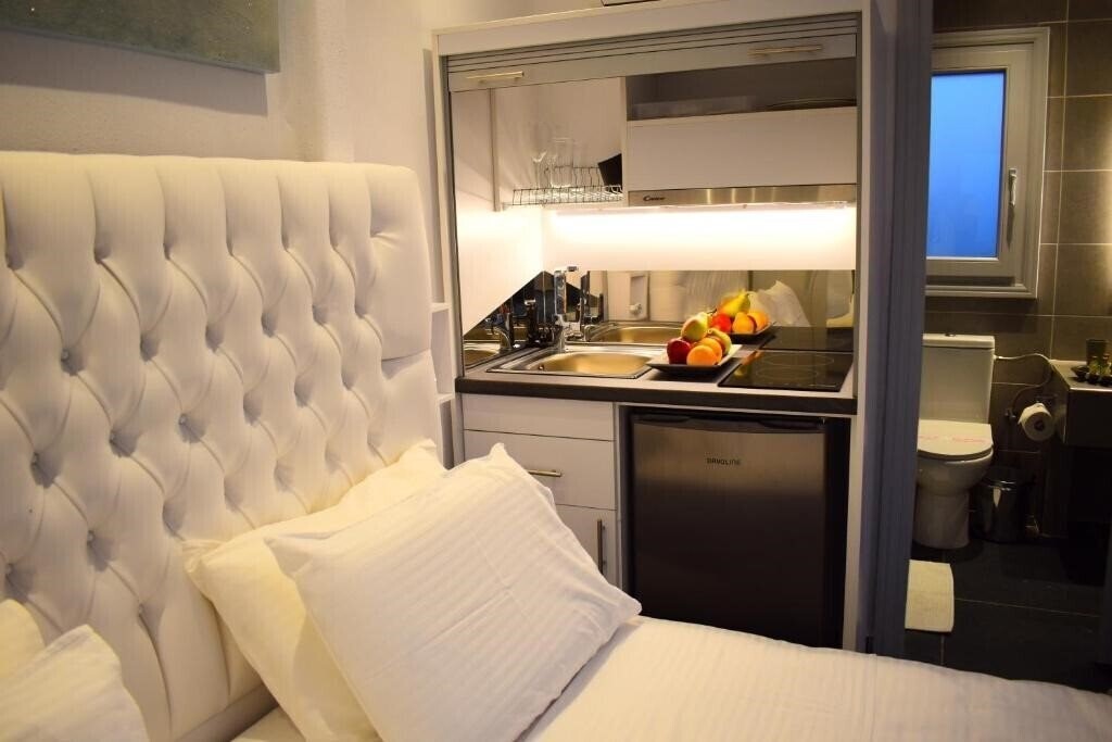 Изображение Ariana Suites Adults Only 4*