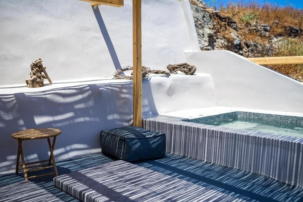 Панорама Echo Suites 4*