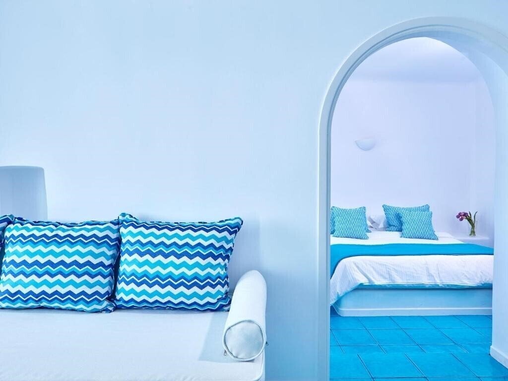 Вид Astra Suites Hotel 5*