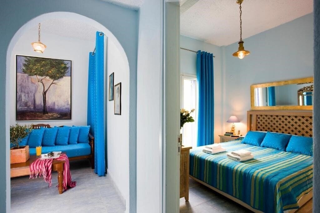 Вид Alesahne Beach Hotel 3*