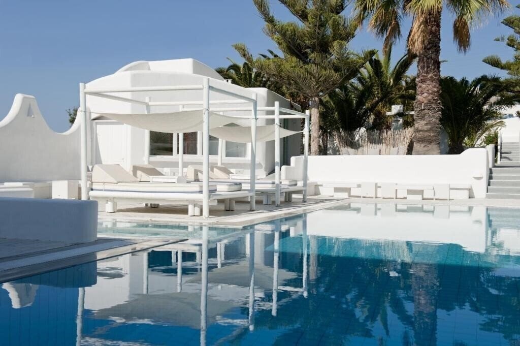 Апартаменти Daedalus Hotel 4*