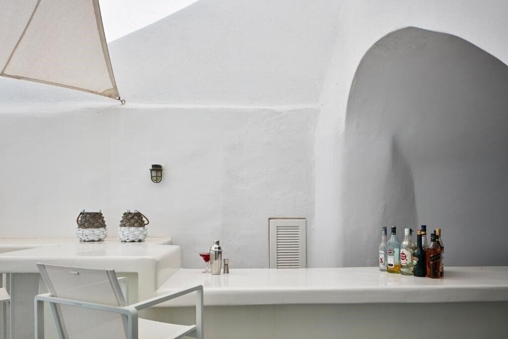 Зображення Cliff Side Suites 4*