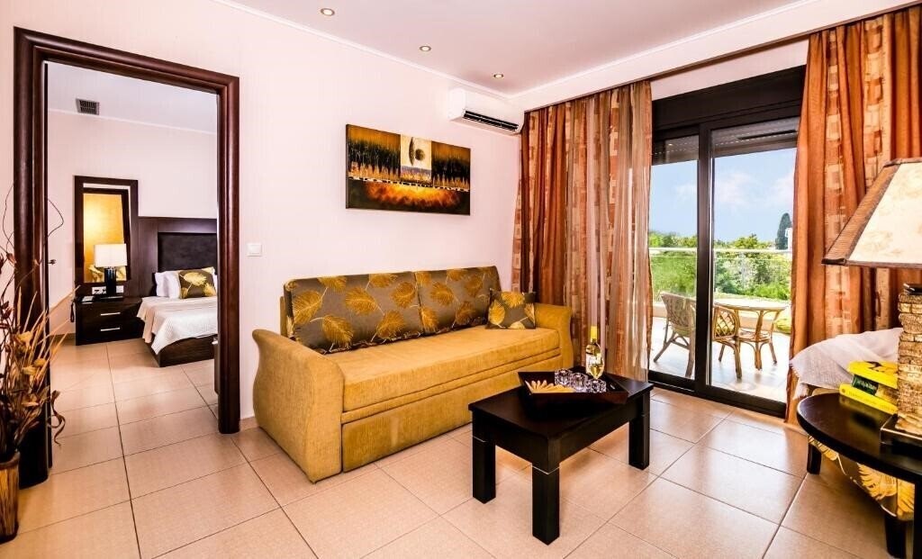 Територія Astir Notos Hotel 4*