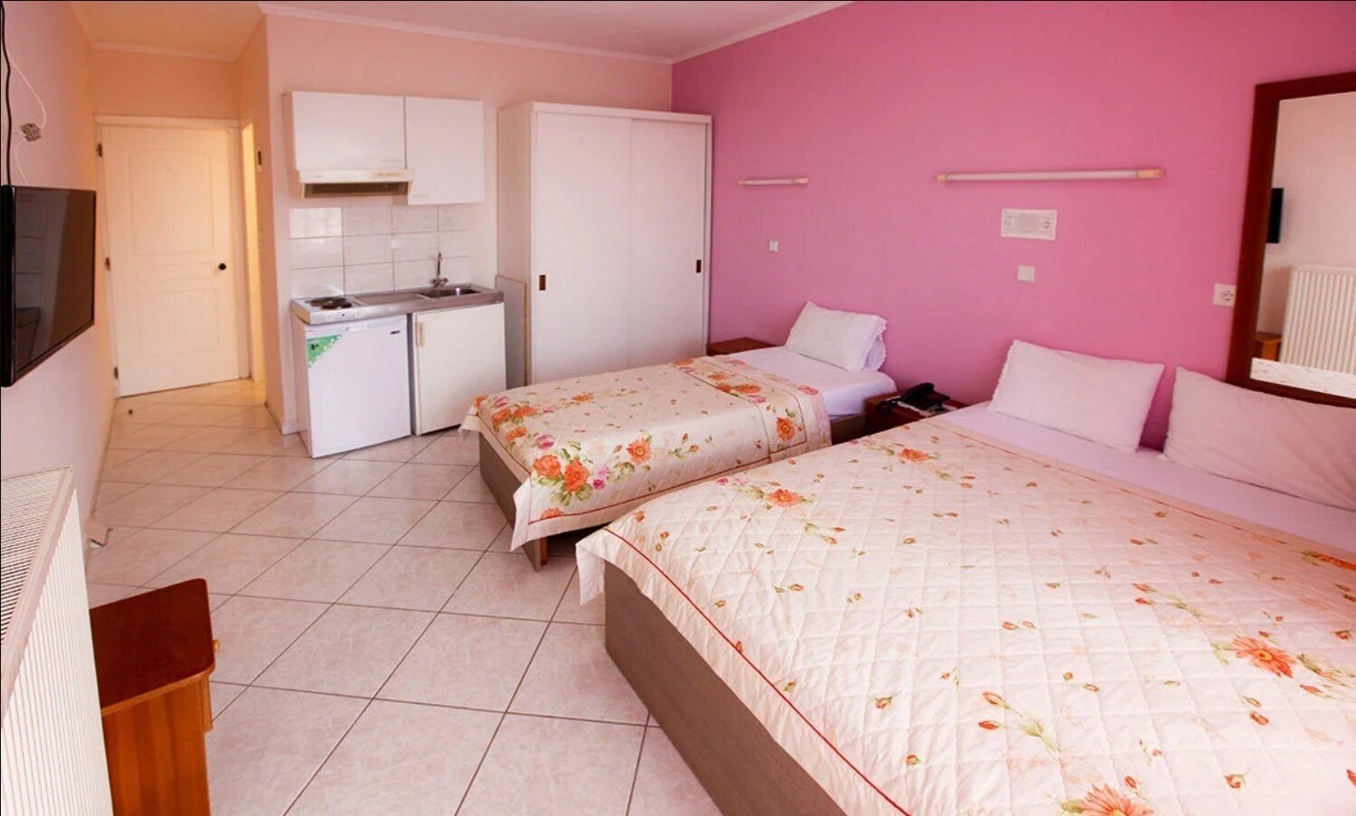 Апартаменты Aloe Hotel 3*