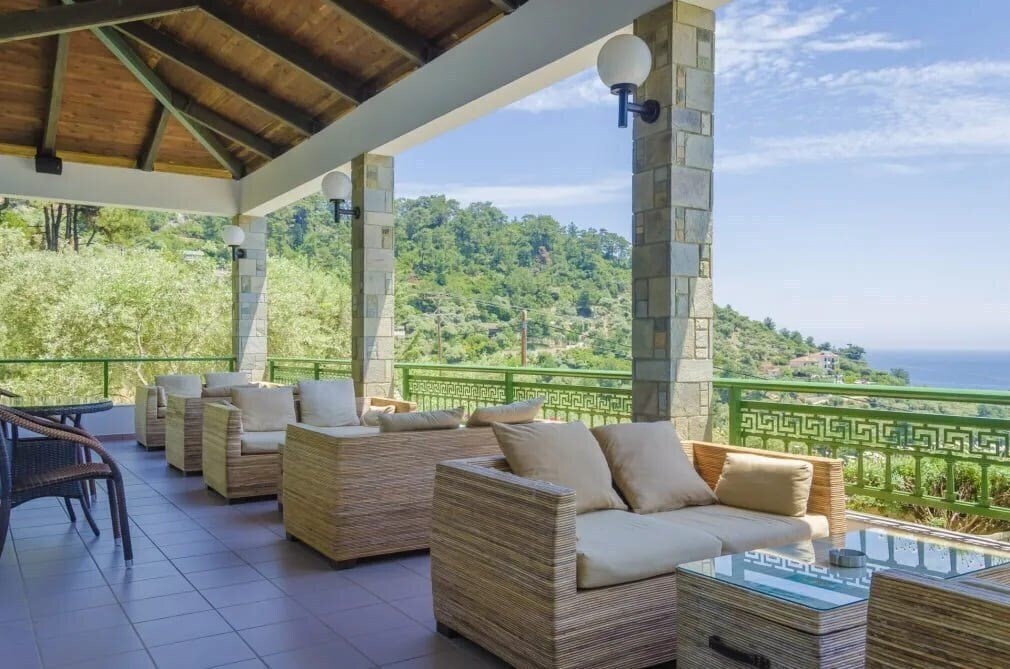 Апартаменты Dionysos 3*