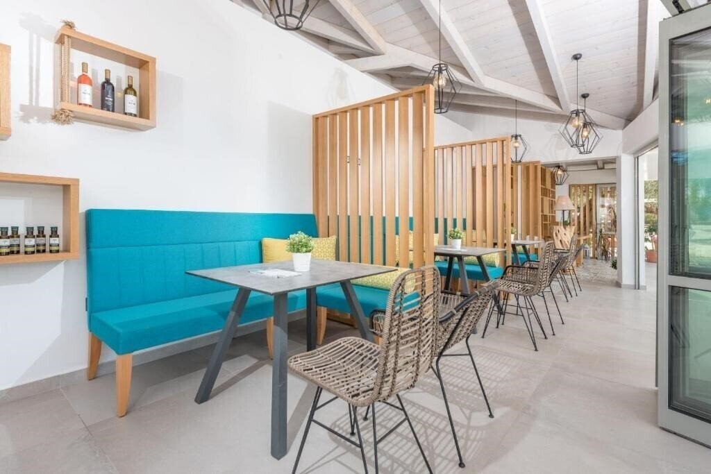 Вид Akti Belvedere 3*