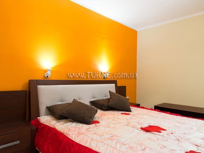 Панорама Georgina Inn Hotel 2*